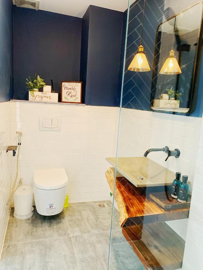 4 Bedrooms Villa In Vung Tau-Contemporary Greenhouse Garden Villa With Pool Extérieur photo